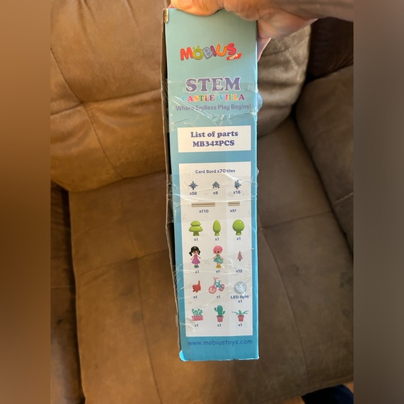 396-Piece 3D Princess Castle🏰 Villa DollHouse🏡Building Toy Set STEM Montessori - Picture 9 of 10